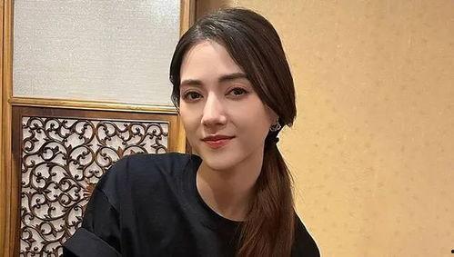 吃瓜娱乐圈广告图案是谁