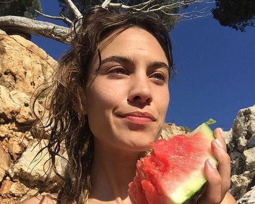 外国娱乐圈每日吃瓜